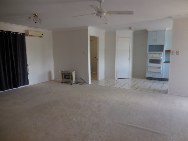 2 Agnes Street, Dalby QLD 4405