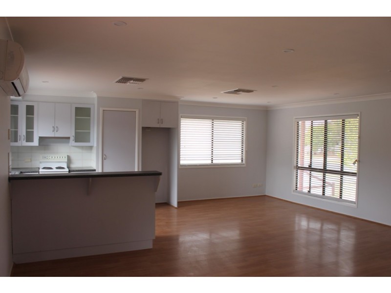 1 College Crescent, Dalby QLD 4405