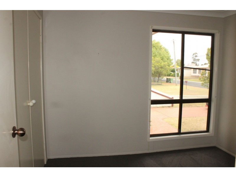 1 College Crescent, Dalby QLD 4405