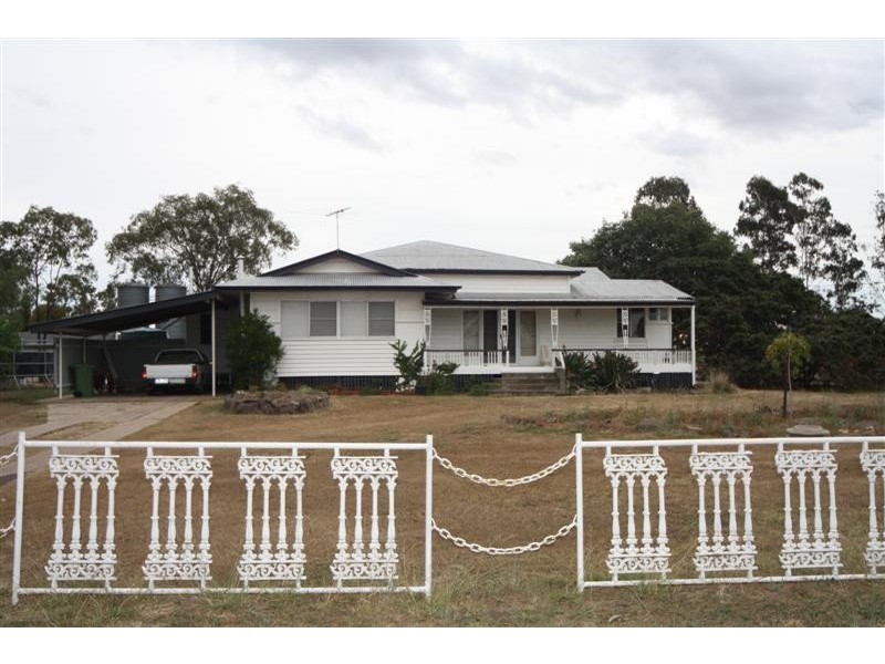 43 Jandowae Road, Dalby QLD 4405