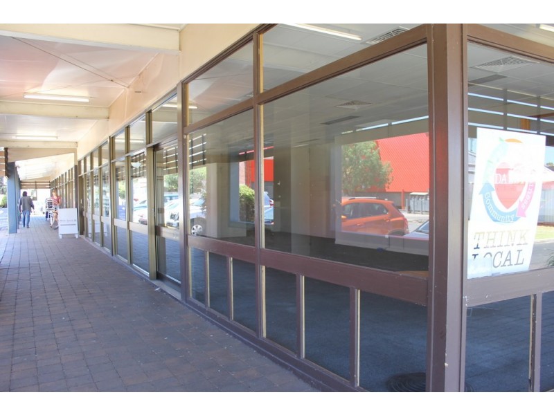 Shop 6 New Street, Dalby QLD 4405