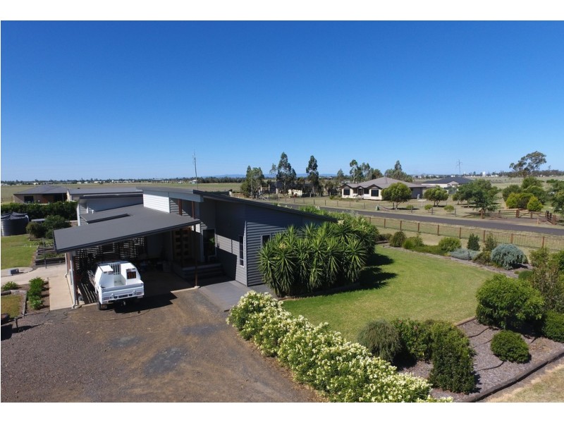 55 Diamond Drive, Dalby QLD 4405