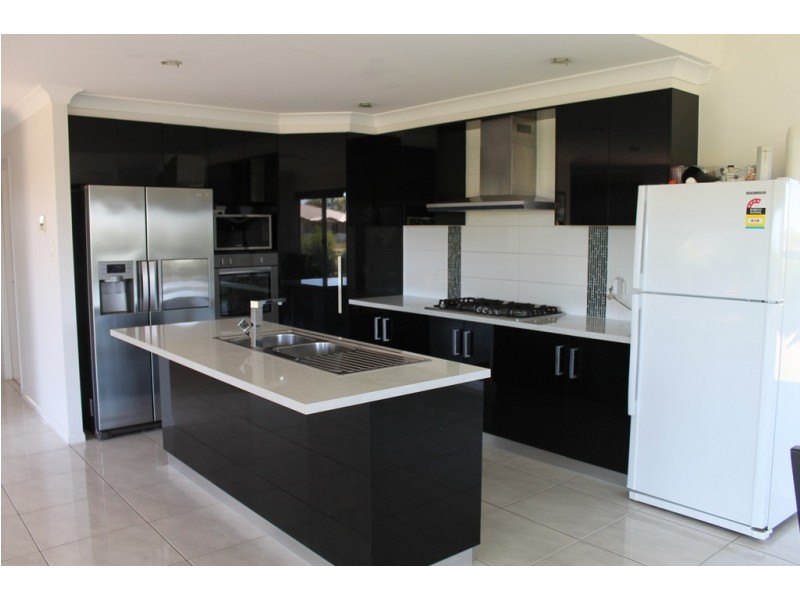 55 Diamond Drive, Dalby QLD 4405