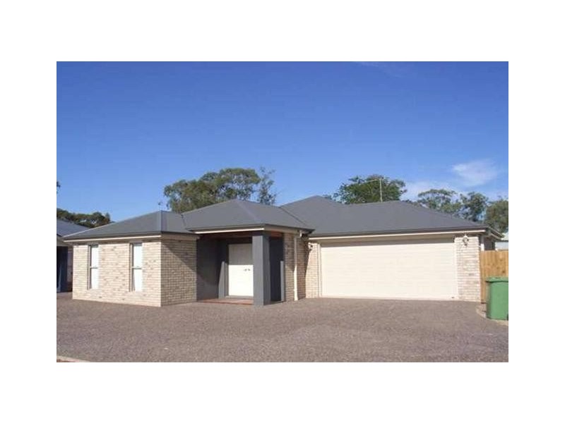 2/7 St Andrews Chase, Dalby QLD 4405