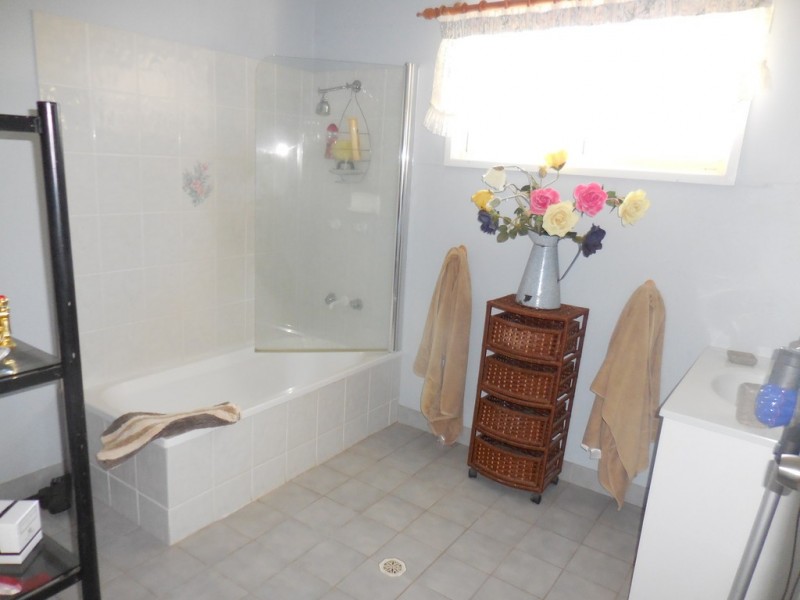 3 Ayrton Street, Dalby QLD 4405