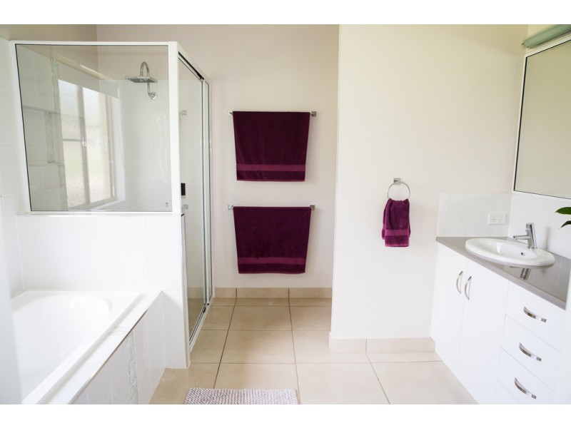 29 Kurrajong Drive, Dalby QLD 4405