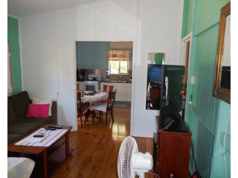 28 Matheson Street, Dalby QLD 4405