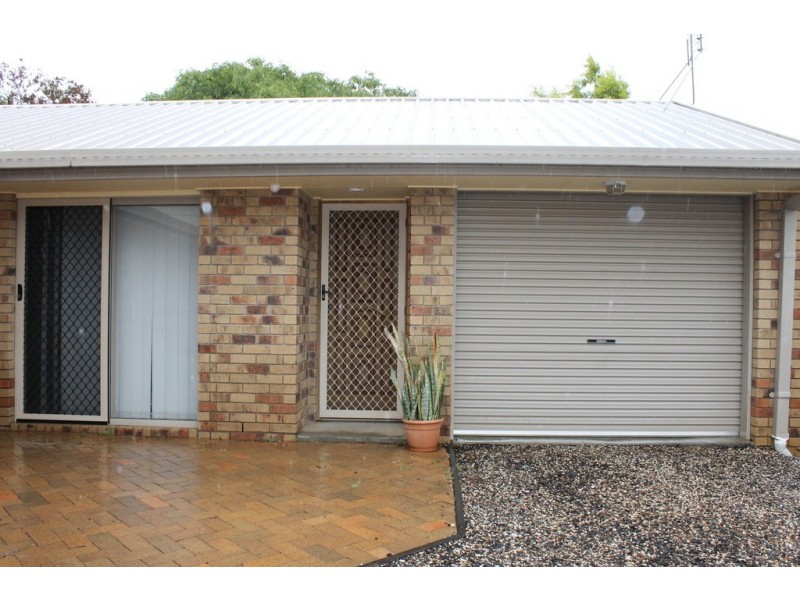 2/116c Condamine Street, Dalby QLD 4405