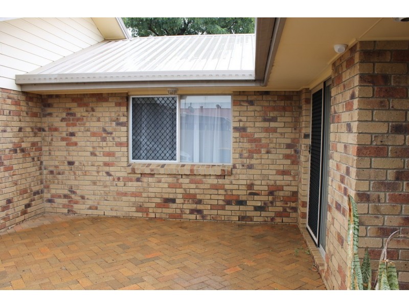 2/116c Condamine Street, Dalby QLD 4405