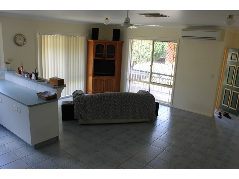 4/50 Edward Street, Dalby QLD 4405