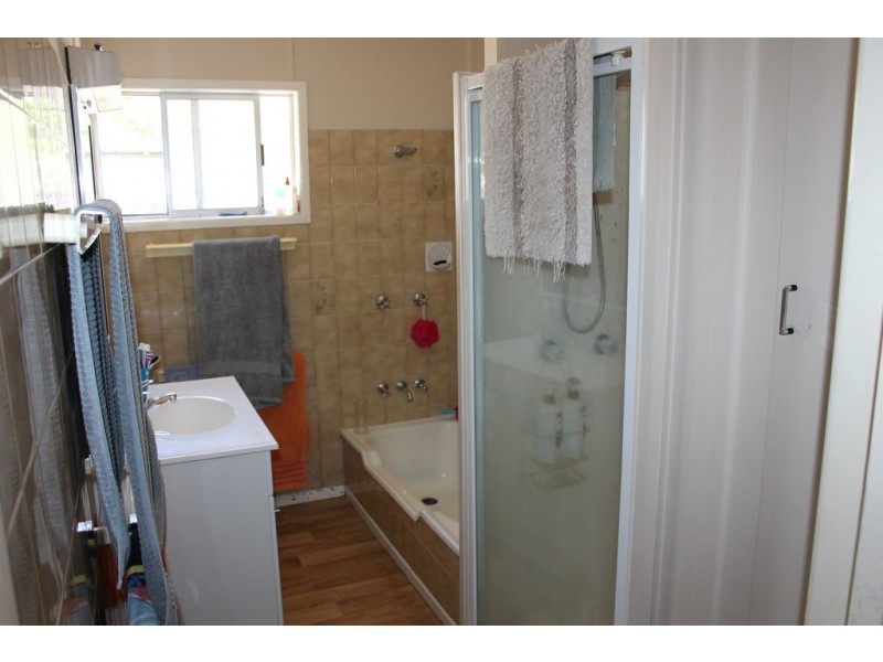 173 Cunningham Street, Dalby QLD 4405