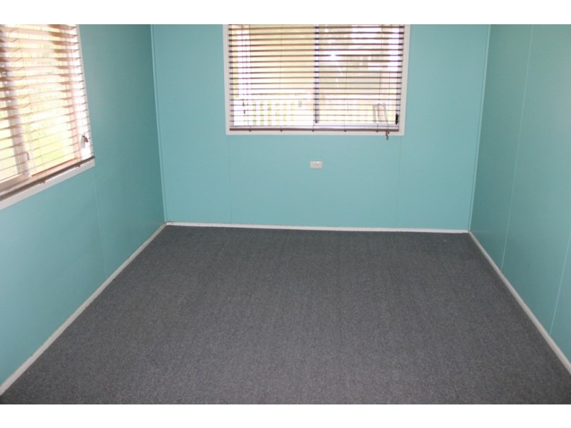 17 Brimblecombe Street, Dalby QLD 4405