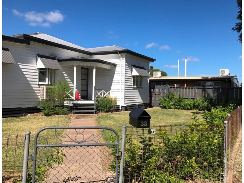 33 Myall Street, Dalby QLD 4405