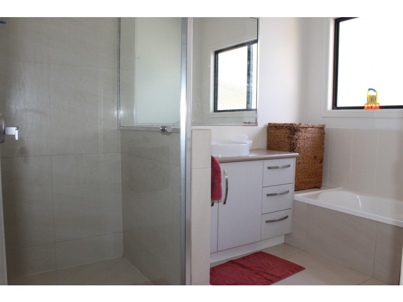 276 Blaxland Road, Dalby QLD 4405