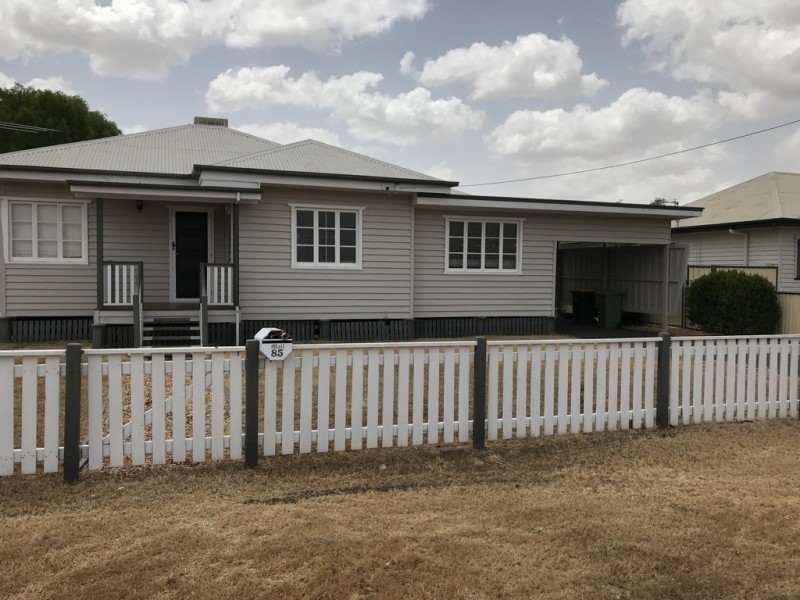 85 Edward Street, Dalby QLD 4405