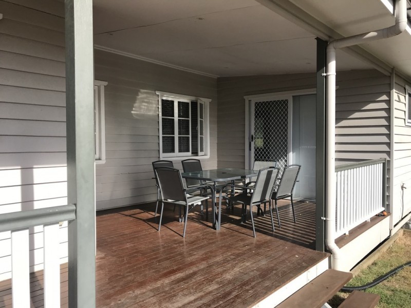 85 Edward Street, Dalby QLD 4405