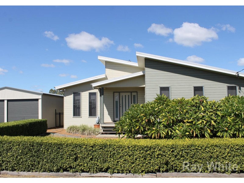 27 Leichhardt Avenue, Dalby QLD 4405