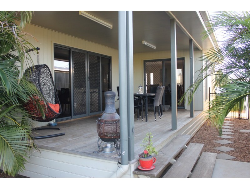 27 Leichhardt Avenue, Dalby QLD 4405