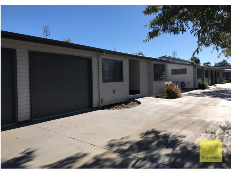 2/19 Bunya Street, Dalby QLD 4405