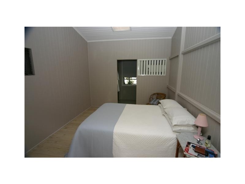 7 Wooburn Street, Dalby QLD 4405