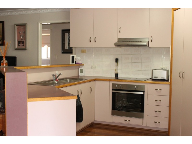 33 Burke Street, Dalby QLD 4405