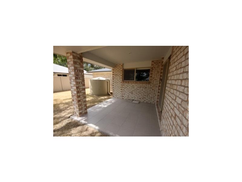 60 Edward Street, Dalby QLD 4405