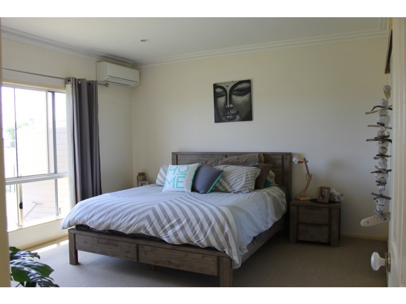 6 Agnes Street, Dalby QLD 4405