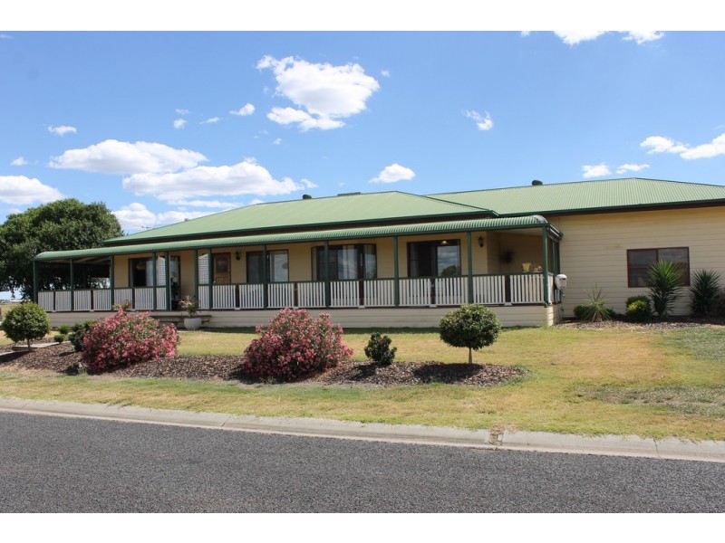 6 Agnes Street, Dalby QLD 4405
