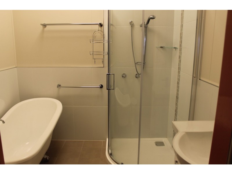 11 Annie Street, Dalby QLD 4405