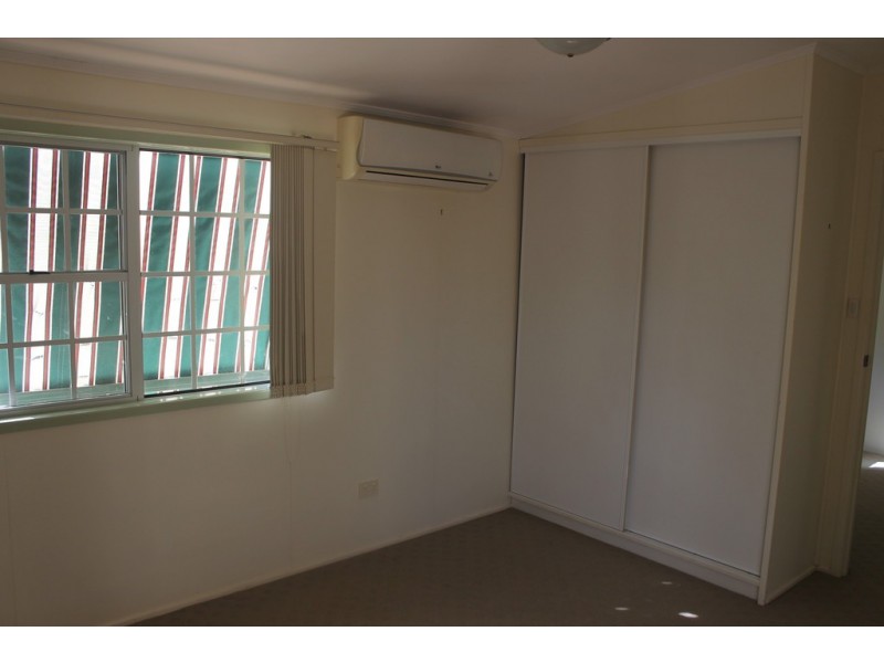 11 Annie Street, Dalby QLD 4405