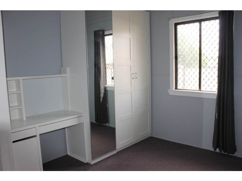 14 Bagot Street, Dalby QLD 4405