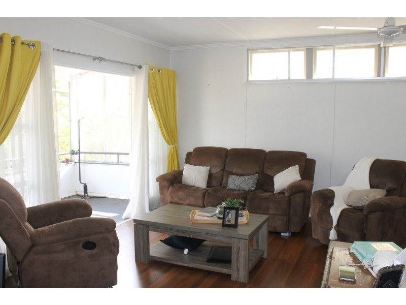 43 Palmer Street, Dalby QLD 4405