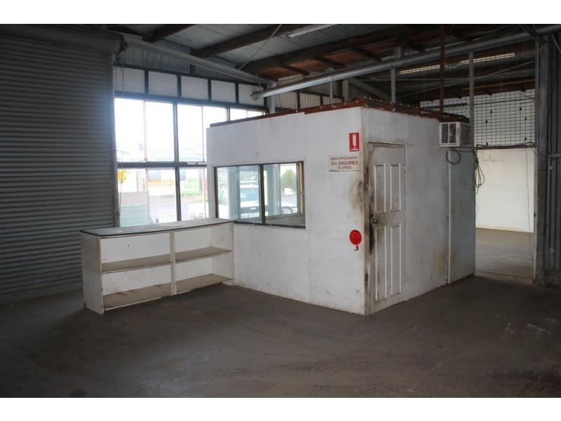 31 Loudoun Road, Dalby QLD 4405