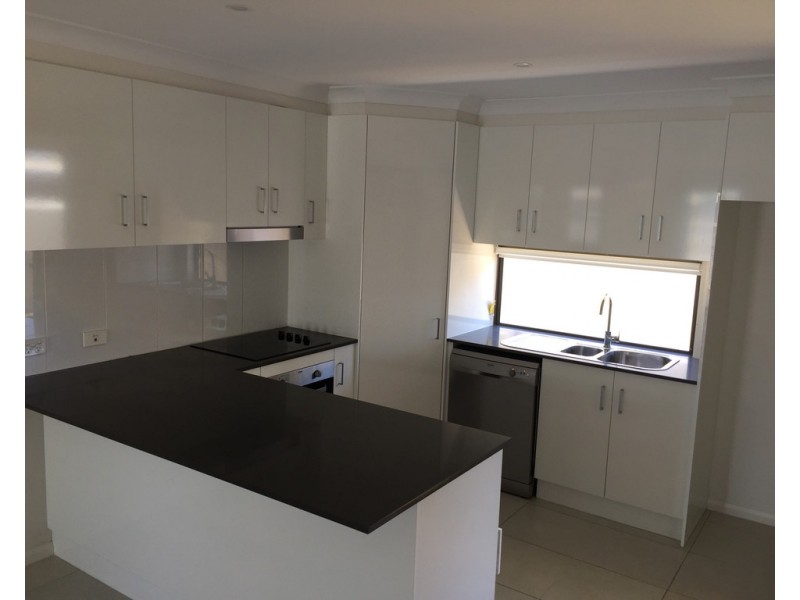 1/19 Bunya Street, Dalby QLD 4405