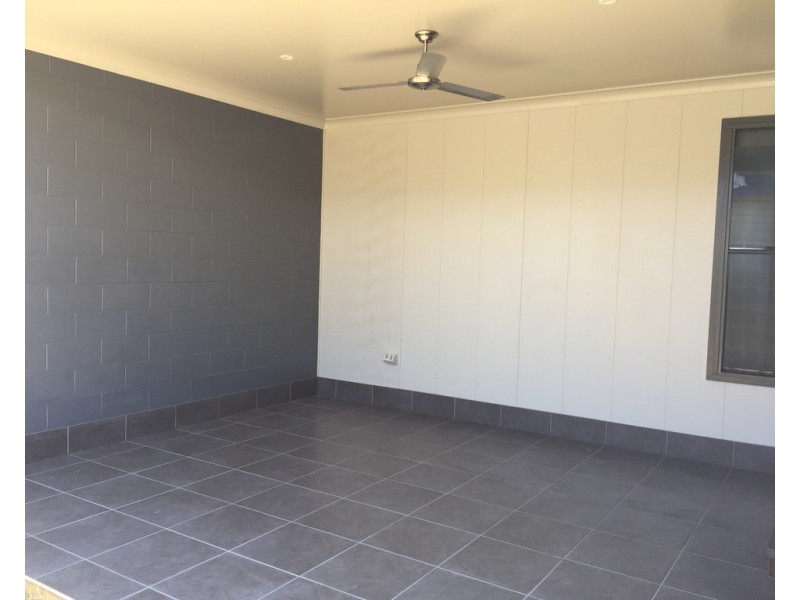 1/19 Bunya Street, Dalby QLD 4405