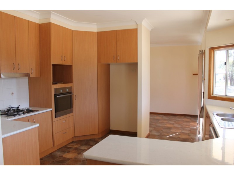 17 Jackara Court, Dalby QLD 4405