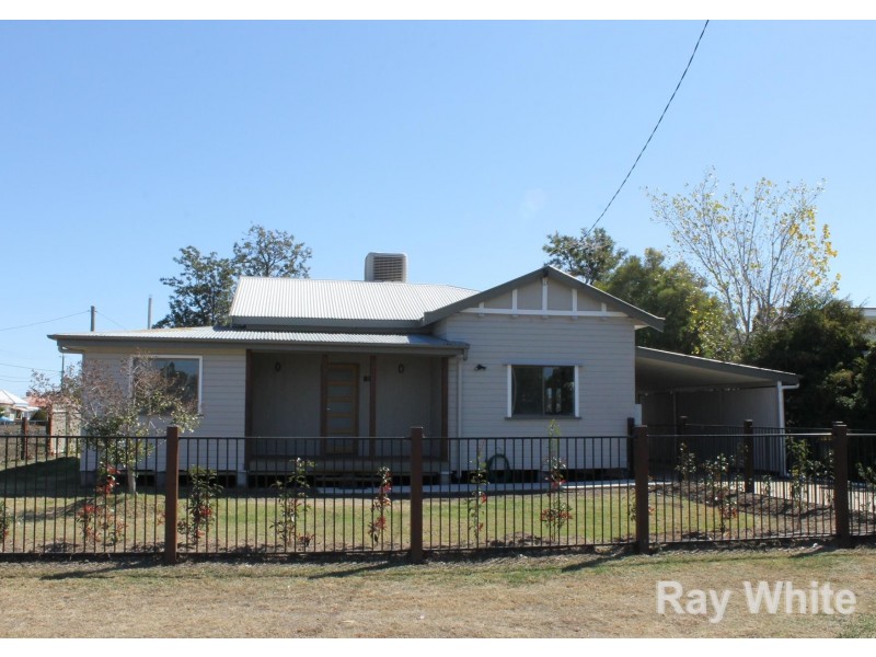 18 Orpen Street, Dalby QLD 4405