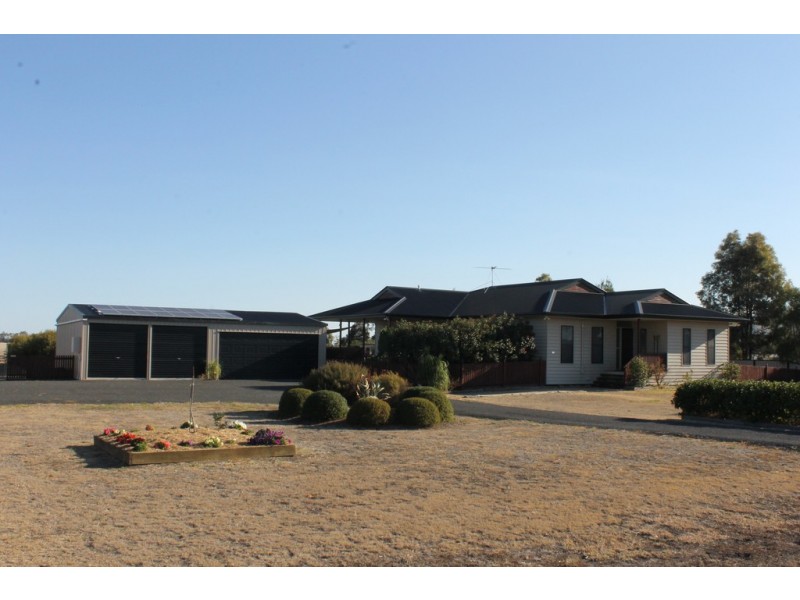 52 Diamond Drive, Dalby QLD 4405