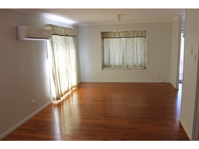 14 Lynette Street, Dalby QLD 4405