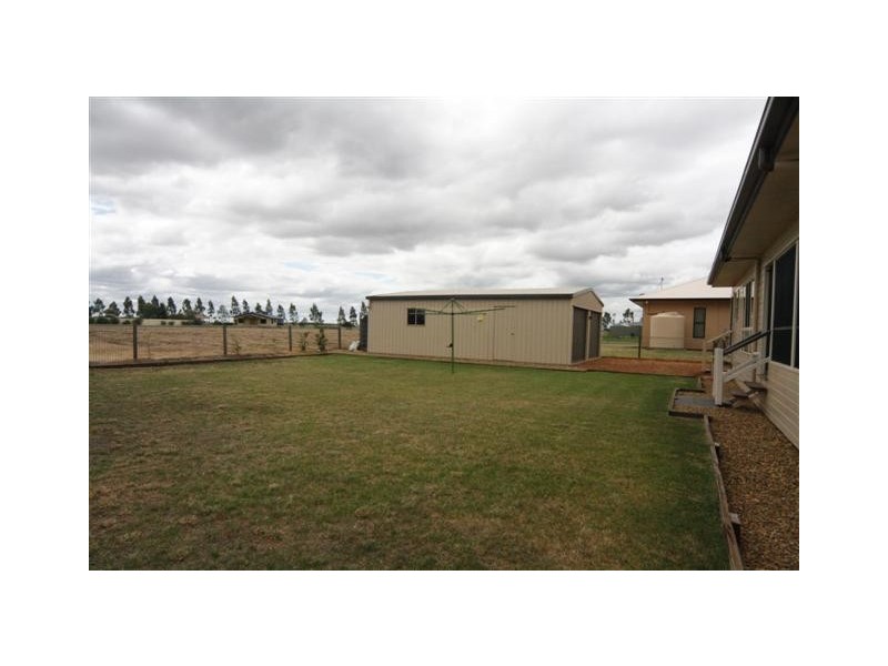 1 Jacaranda Court, Dalby QLD 4405