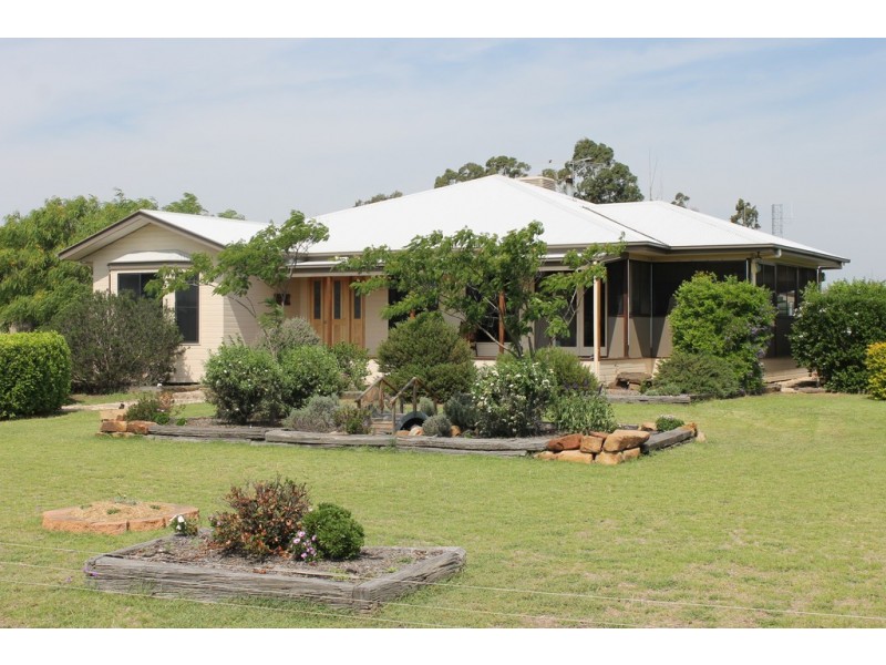 15 Rosina Court, Dalby QLD 4405