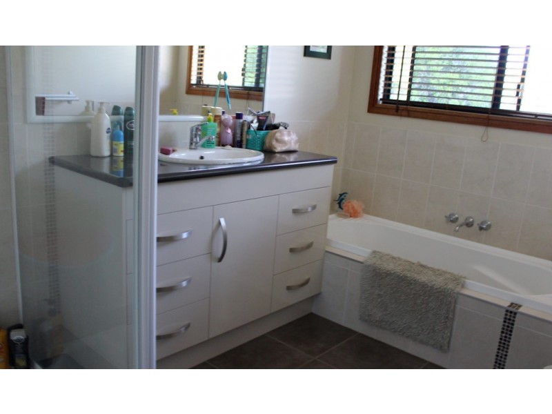 15 Rosina Court, Dalby QLD 4405
