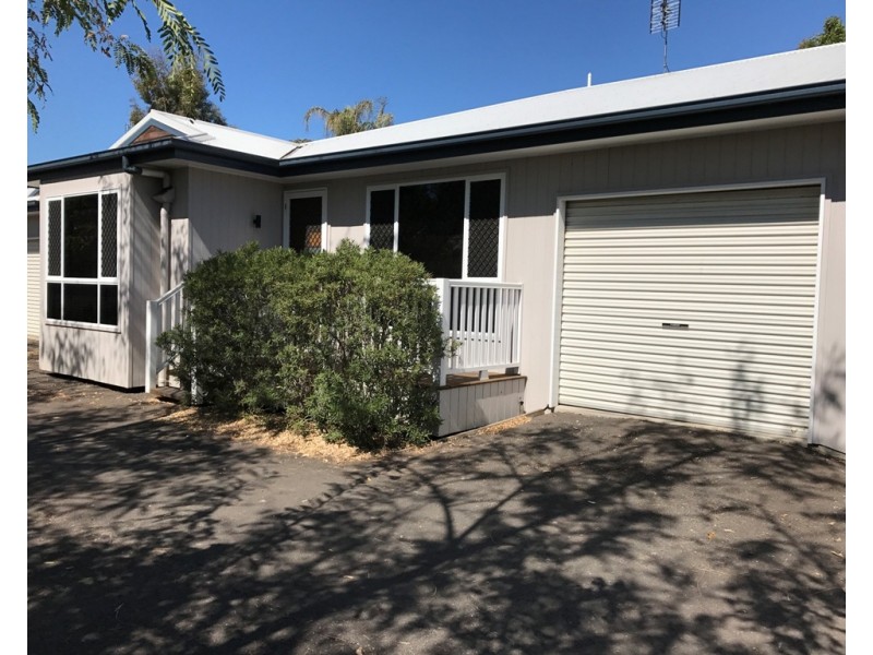 2/144 Condamine Street, Dalby QLD 4405