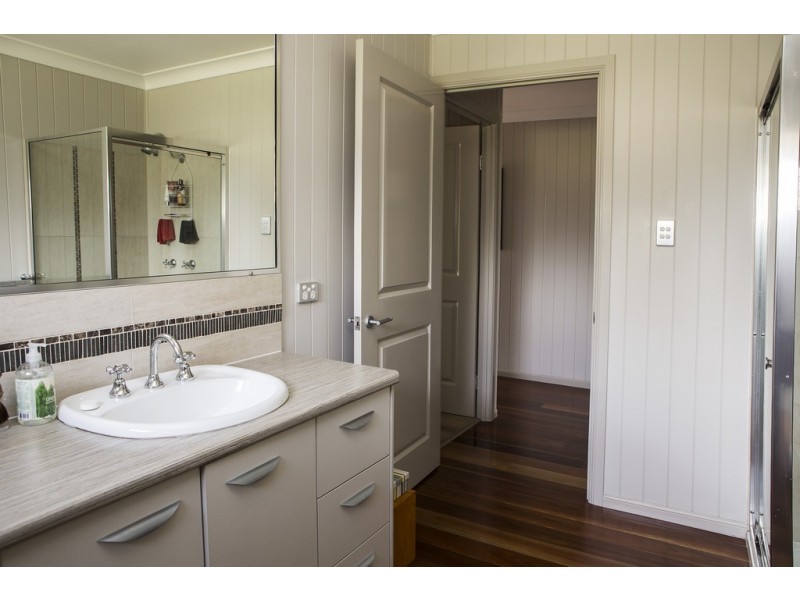 63 Seymours Road, Dalby QLD 4405