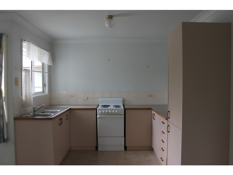 1/6 Leichhardt Avenue, Dalby QLD 4405