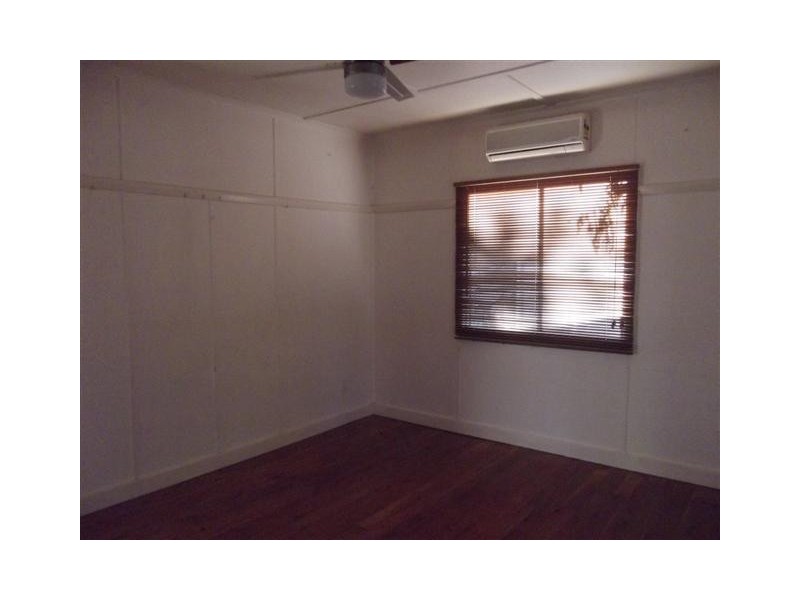 10 Hayden, Dalby QLD 4405