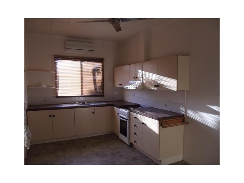 10 Hayden, Dalby QLD 4405
