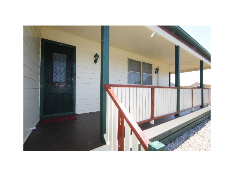 5 Mitchell Place, Dalby QLD 4405