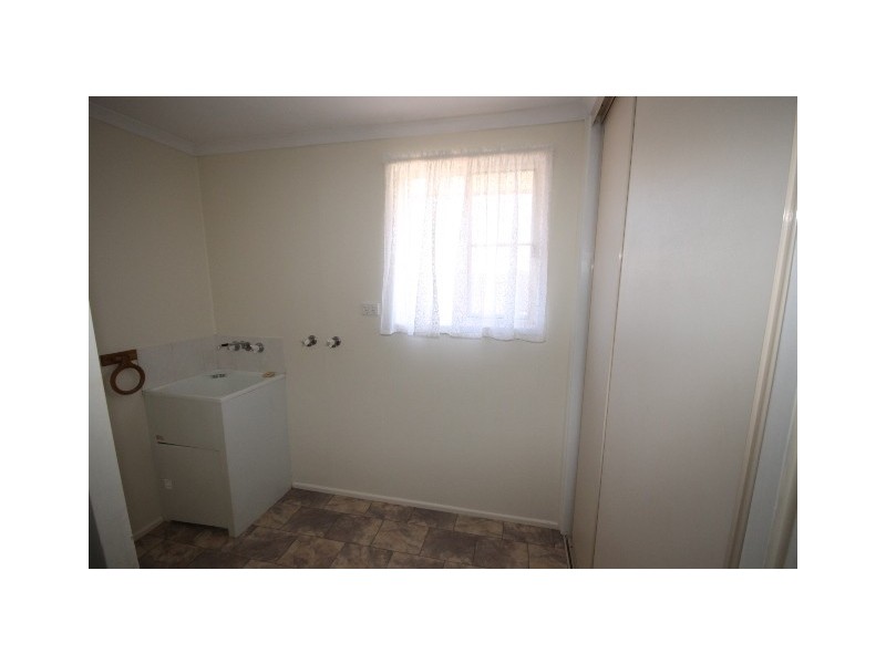 5 Mitchell Place, Dalby QLD 4405