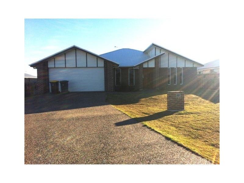 3 Paper Court, Dalby QLD 4405